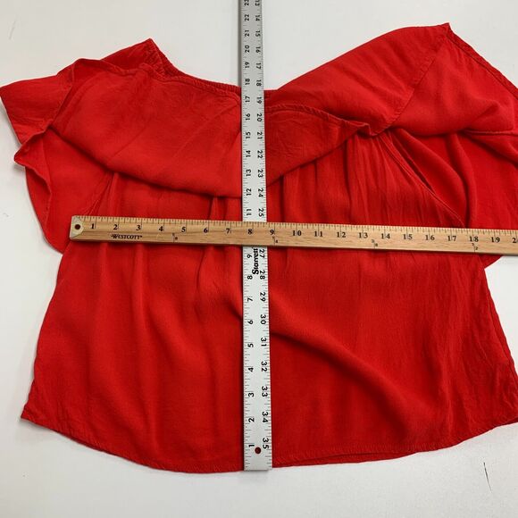 Holding Horses Top Women M Medium Anthropologie Red Ruffles Off Shoulder Overlap - Picture 8 of 14